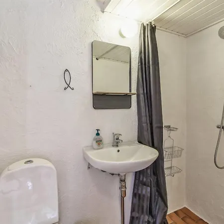 Keimo - 1-3km From The Sea By Interhome *